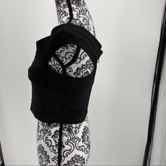 WOW COUTURE Off-the-shoulder Cropped Bandage top - Picture 7 of 12